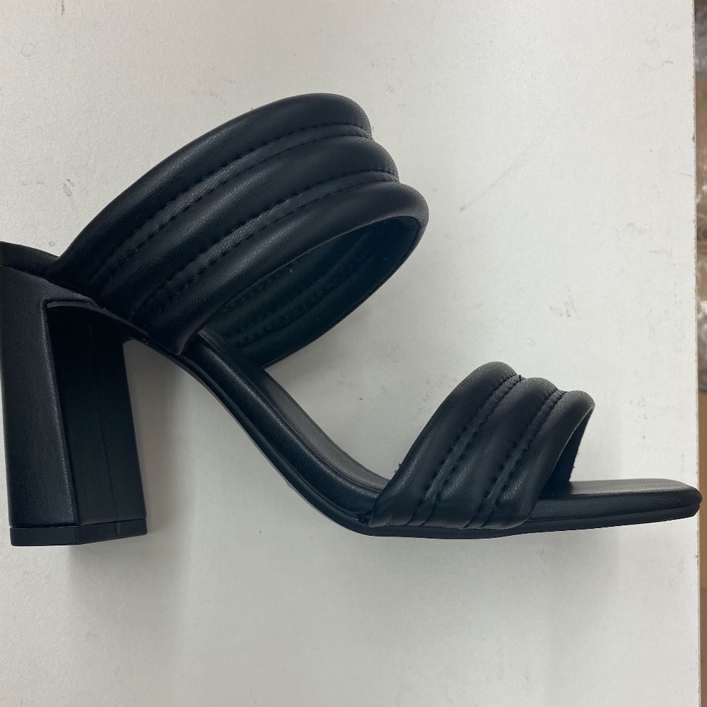 NWT Soda Kicker H Black